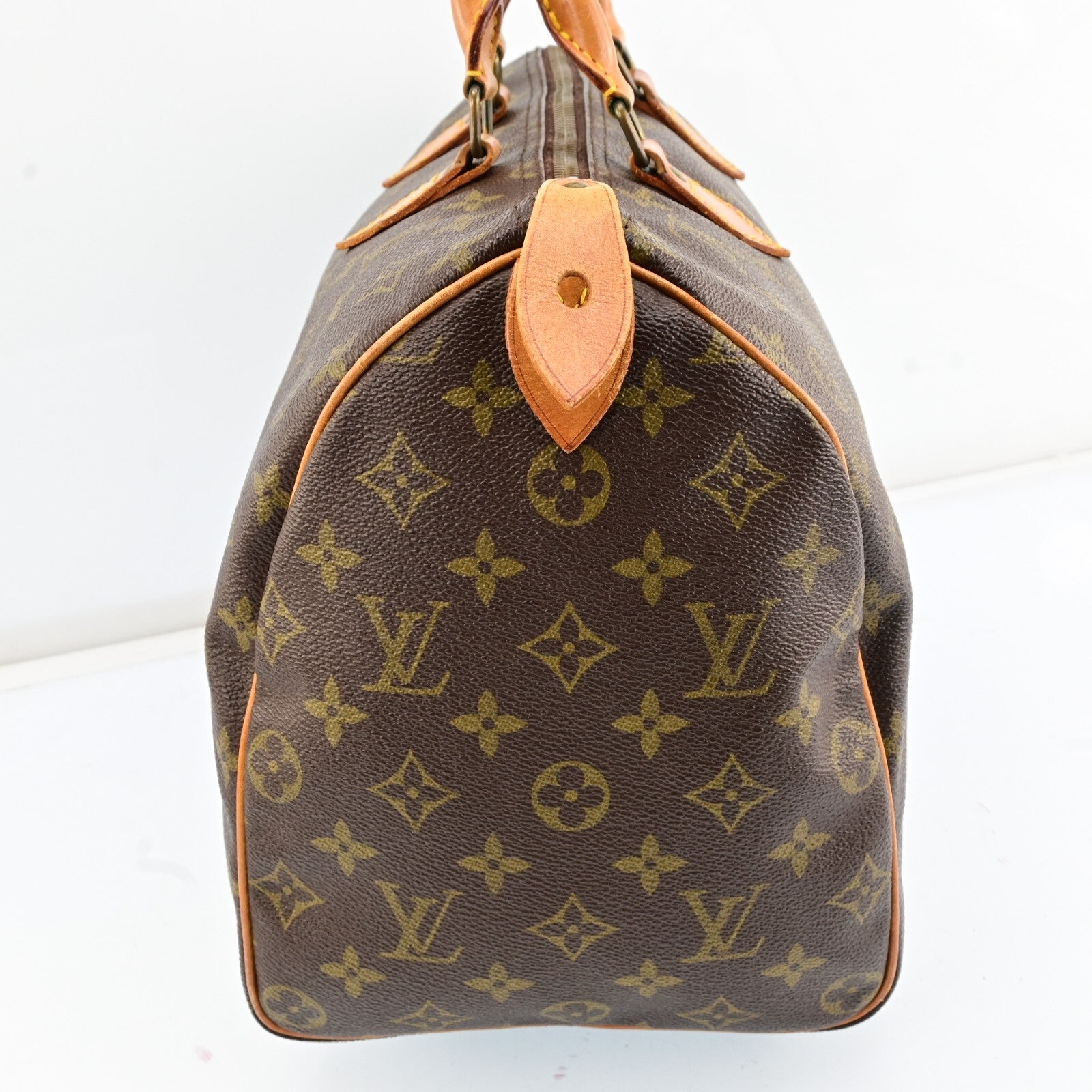 Louis Vuitton Speedy