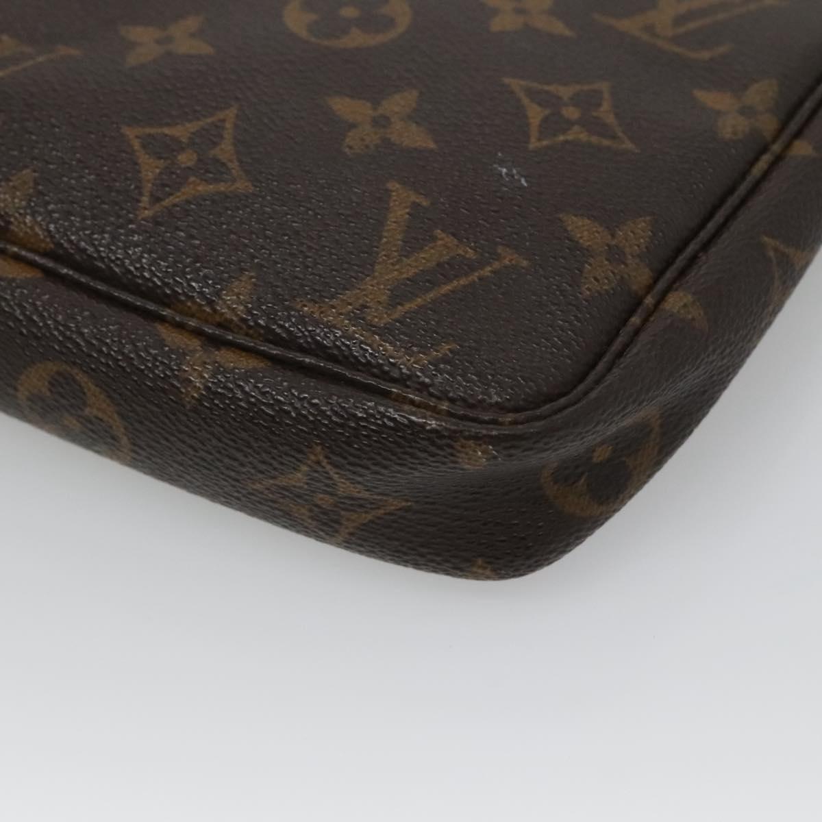 Louis Vuitton Pochette veske i Monogram Canvas mønster