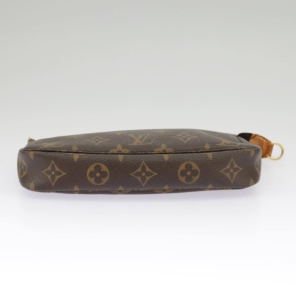 Louis Vuitton Pochette veske i Monogram Canvas mønster