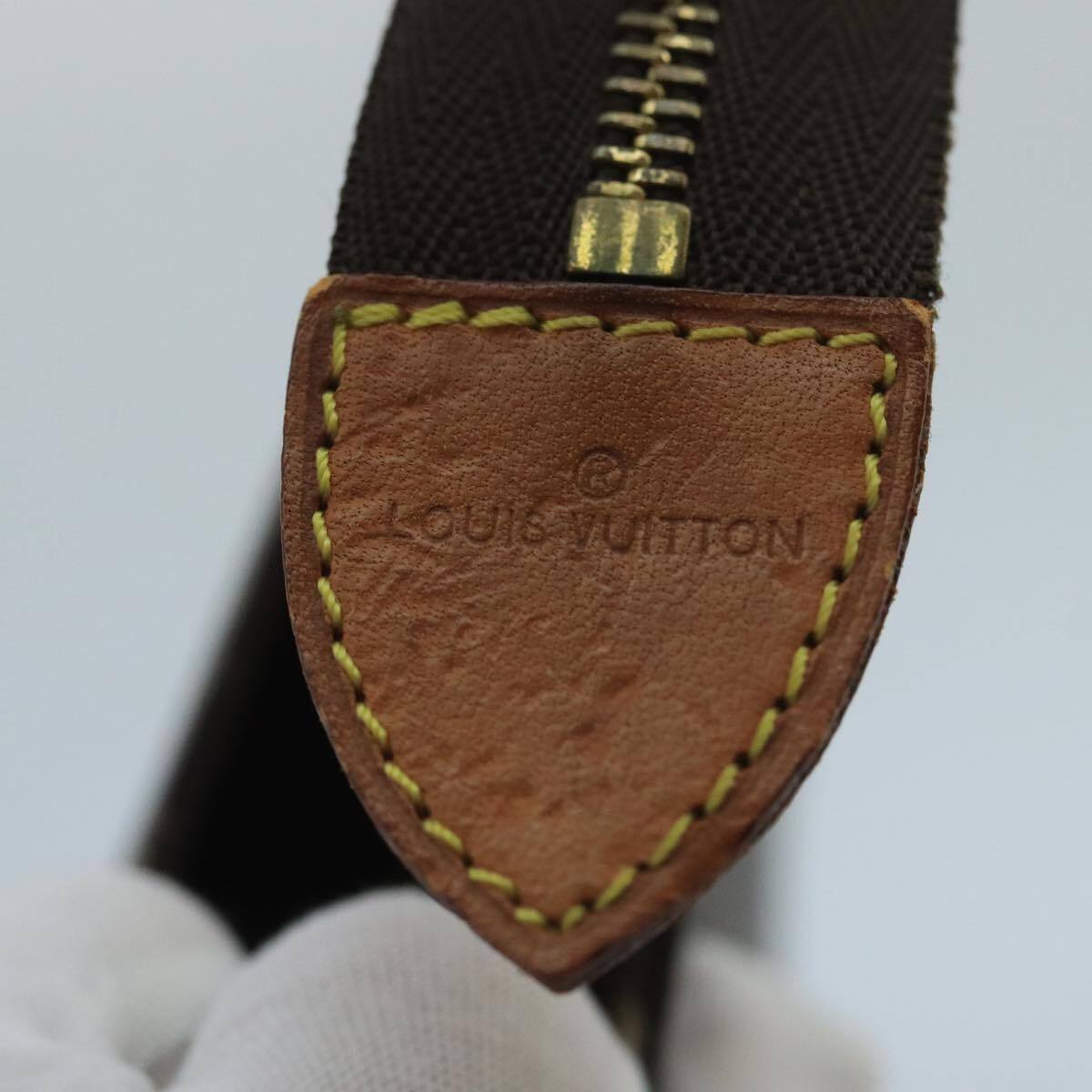 Louis Vuitton Toilette Poche 26 i Monogram Canvas mønster