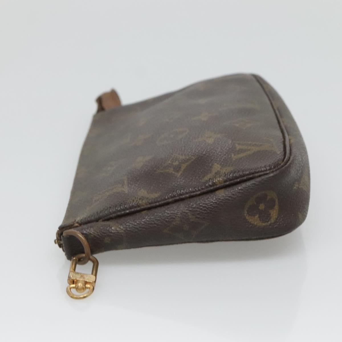 Louis Vuitton Pochette veske i Monogram Canvas mønster