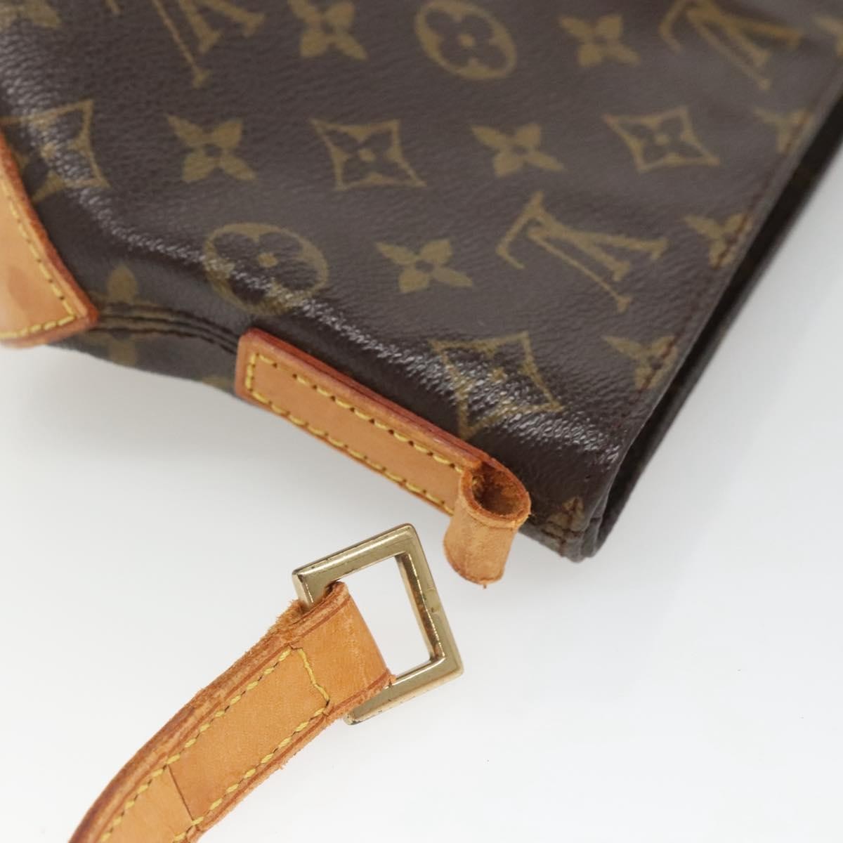 Louis Vuitton Trotteur Shoulder Bag – Monogram Canvas