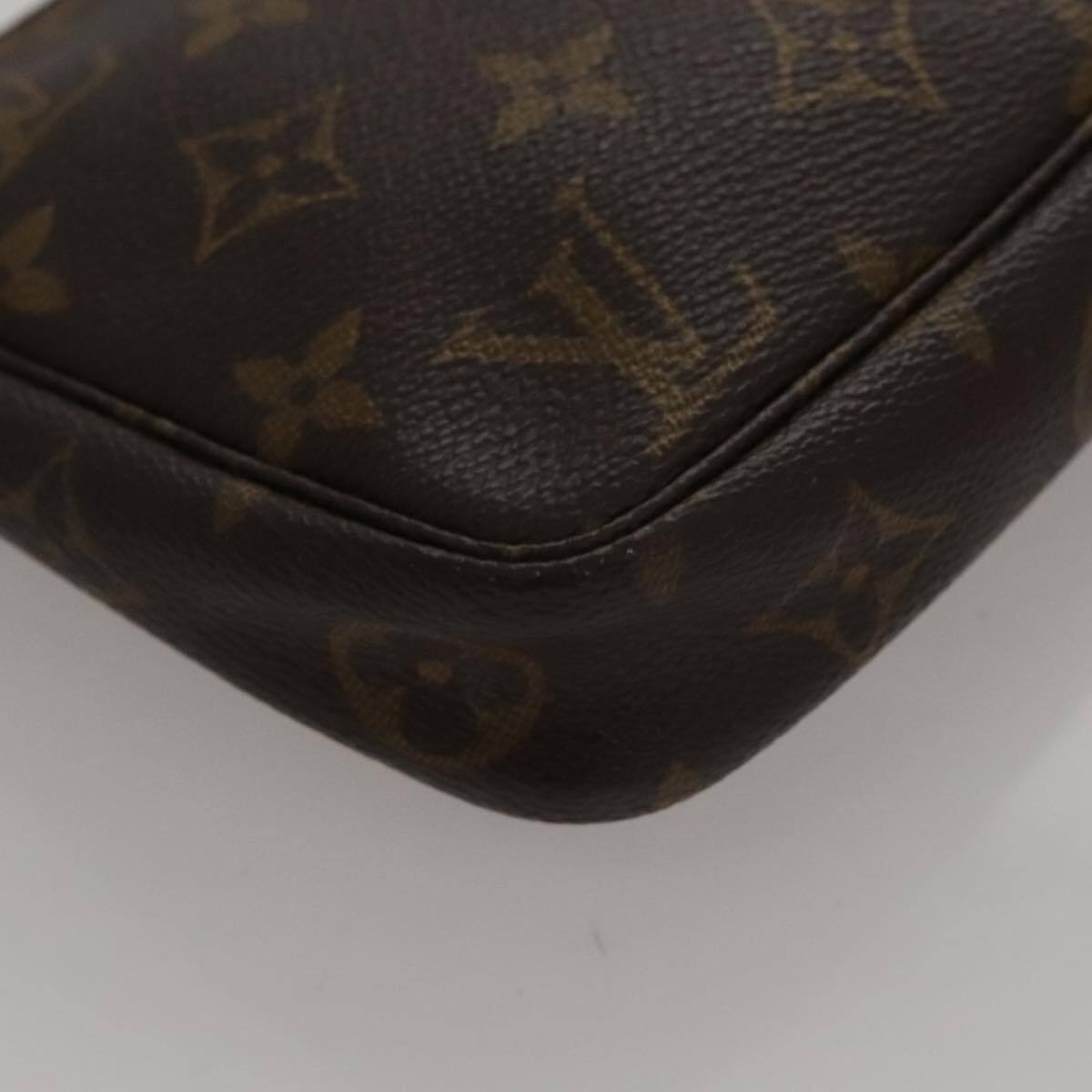 Louis Vuitton Pochette veske i Monogram Canvas mønster