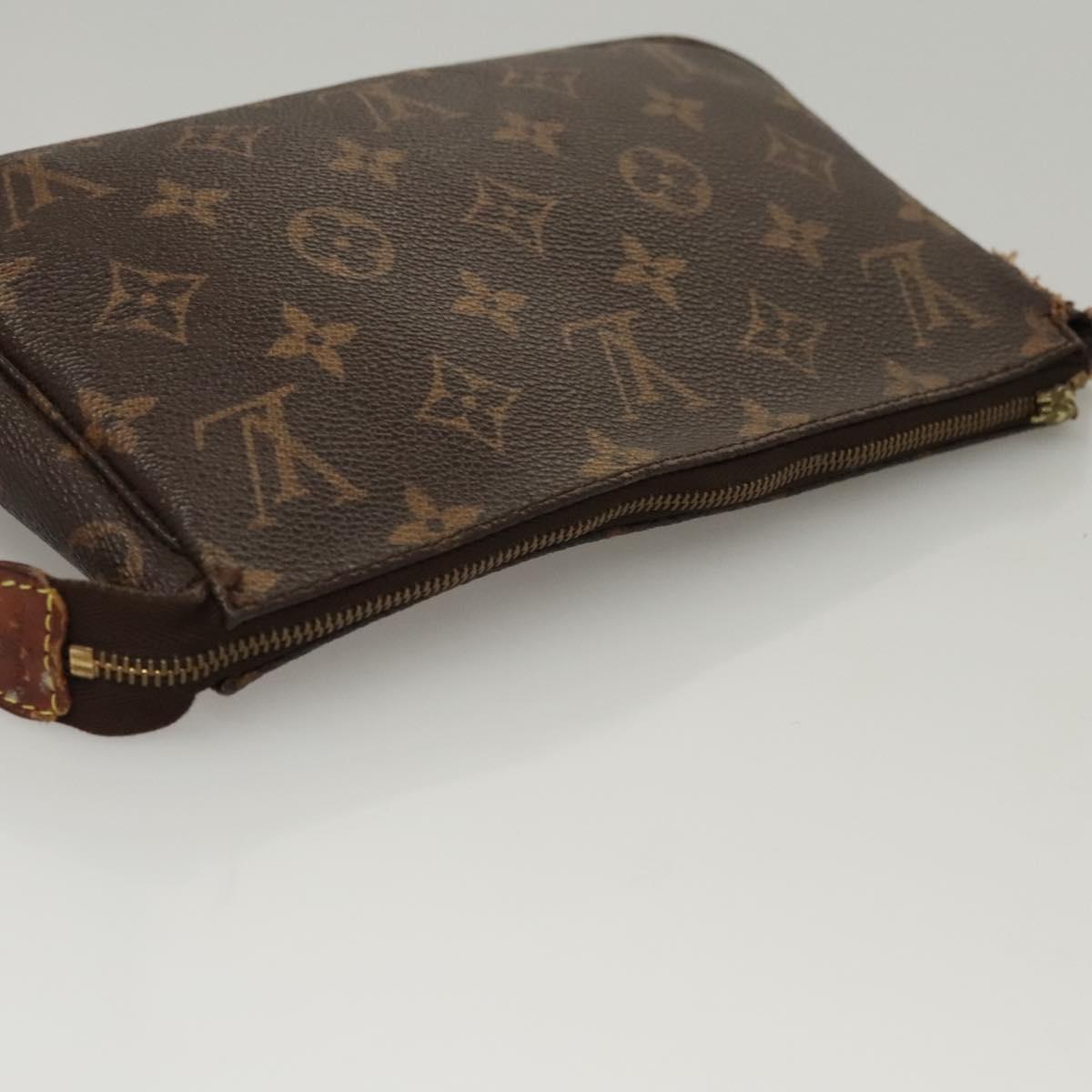 Louis Vuitton Pochette veske i Monogram Canvas mønster