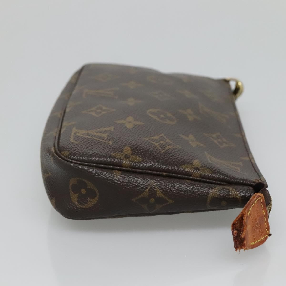 Louis Vuitton Pochette veske i Monogram Canvas mønster