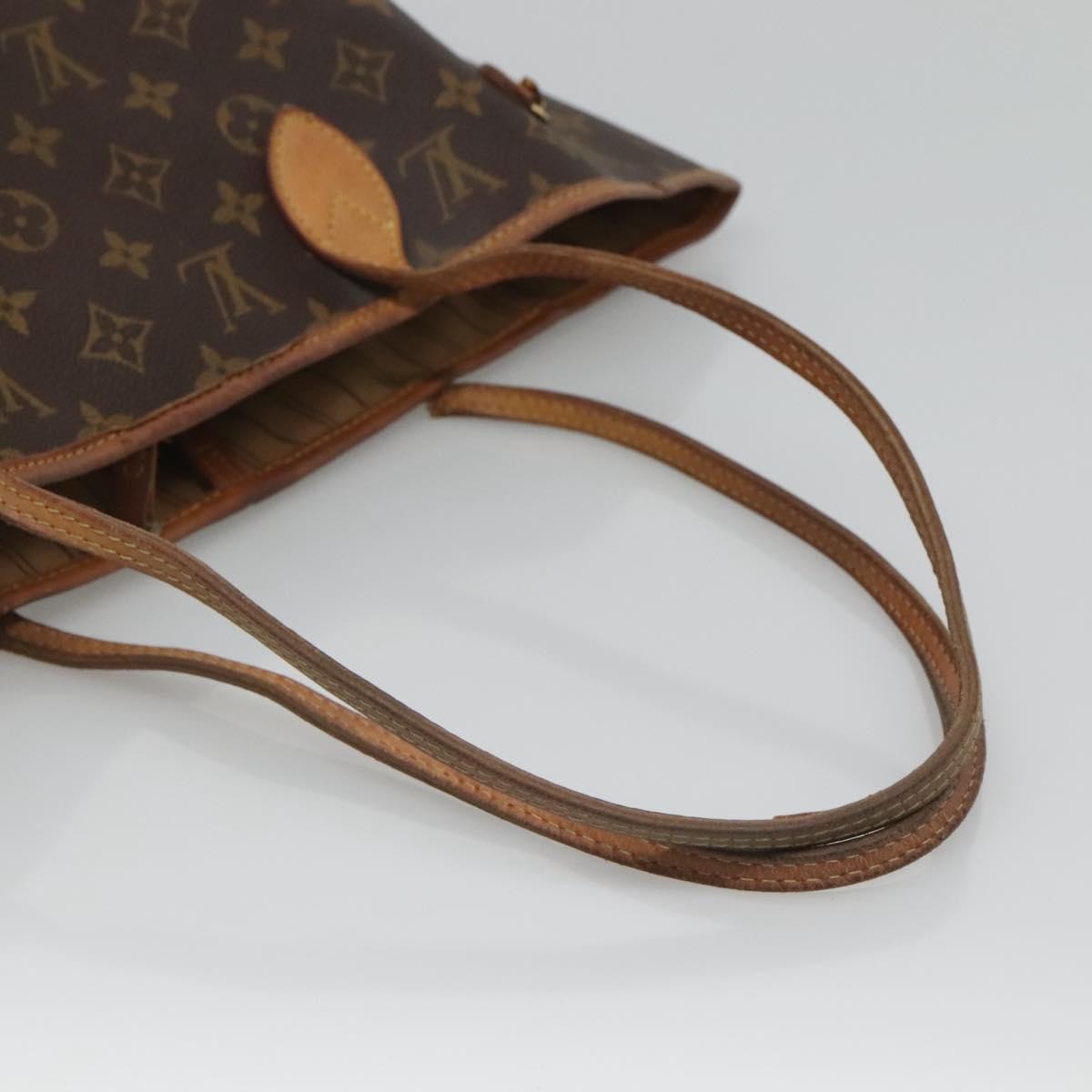 Louis Vuitton Neverfull MM Tote Bag – Monogram Canvas
