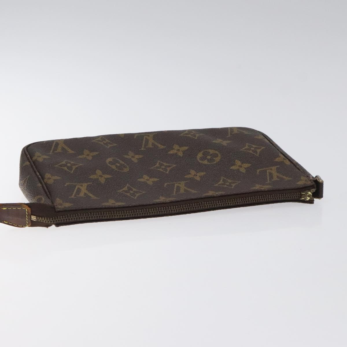 Louis Vuitton Pochette veske i Monogram Canvas mønster