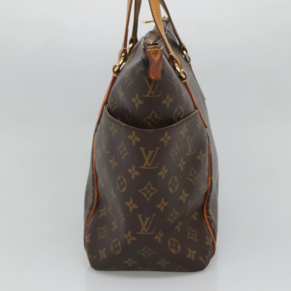 Louis Vuitton Totally MM Tote Bag – Monogram Canvas