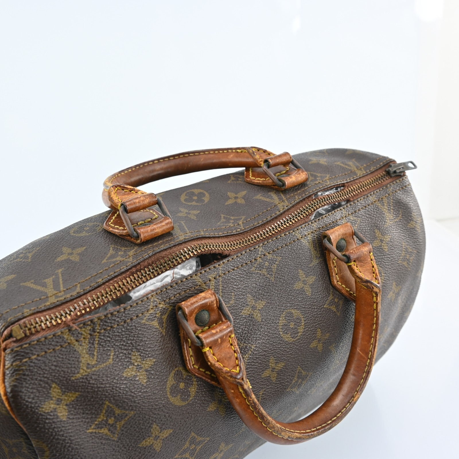 Louis Vuitton Speedy