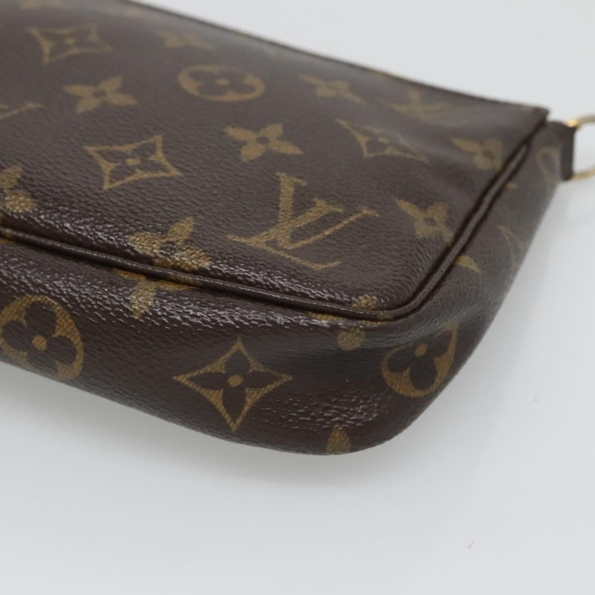 Louis Vuitton Pochette veske i Monogram Canvas mønster