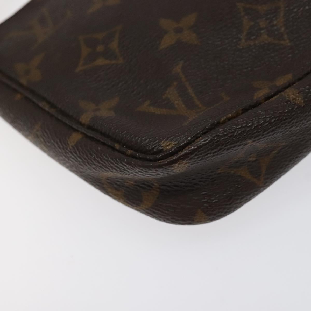 Louis Vuitton Pochette veske i Monogram Canvas mønster