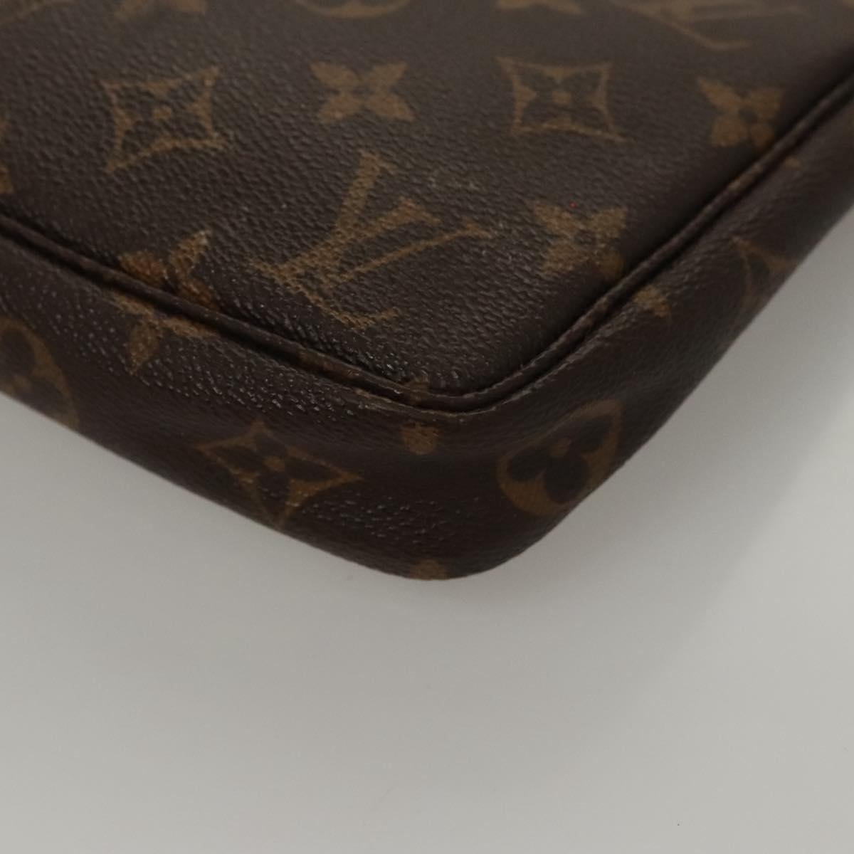 Louis Vuitton Pochette veske i Monogram Canvas mønster