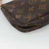 Louis Vuitton Pochette veske i Monogram Canvas mønster