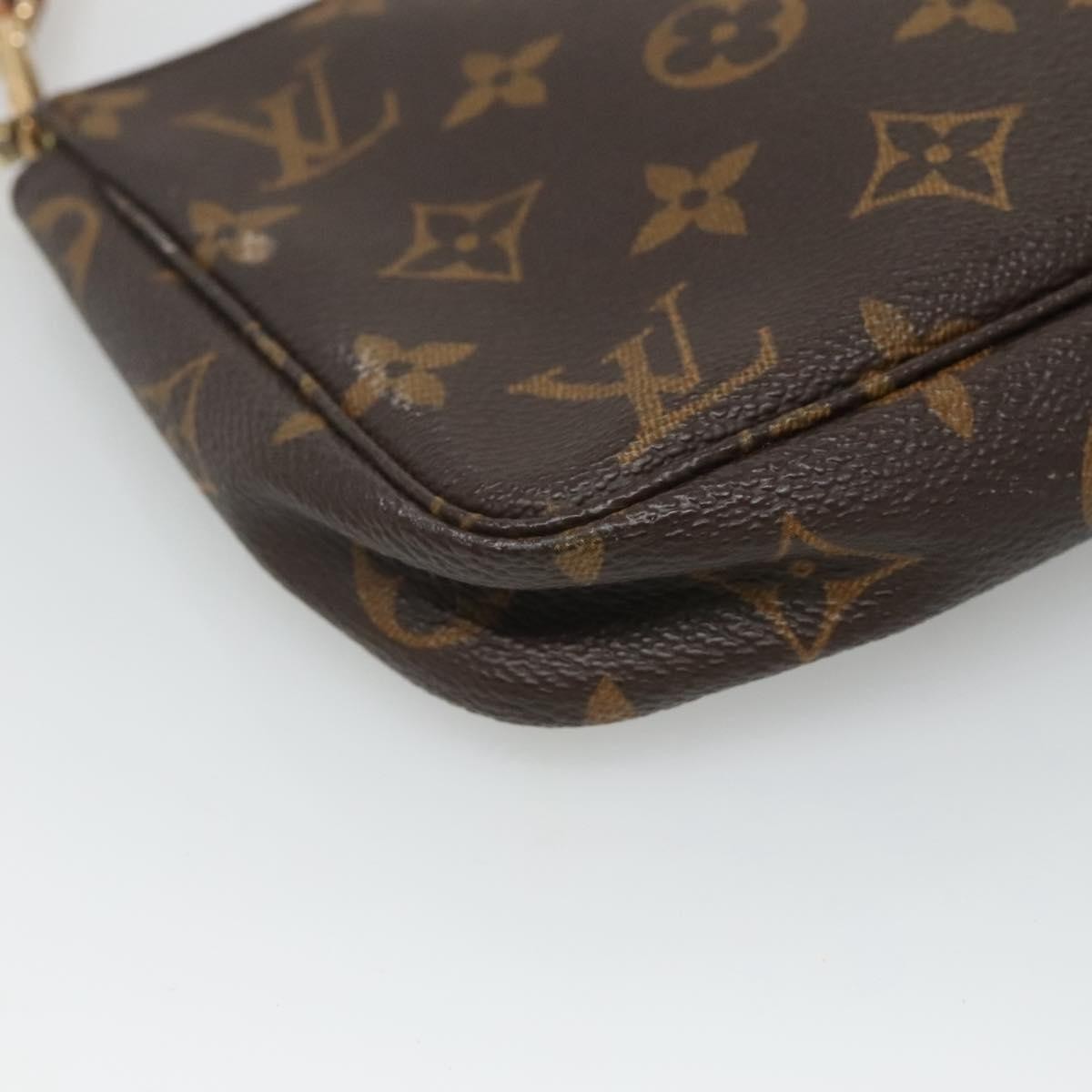 Louis Vuitton Pochette veske i Monogram Canvas mønster