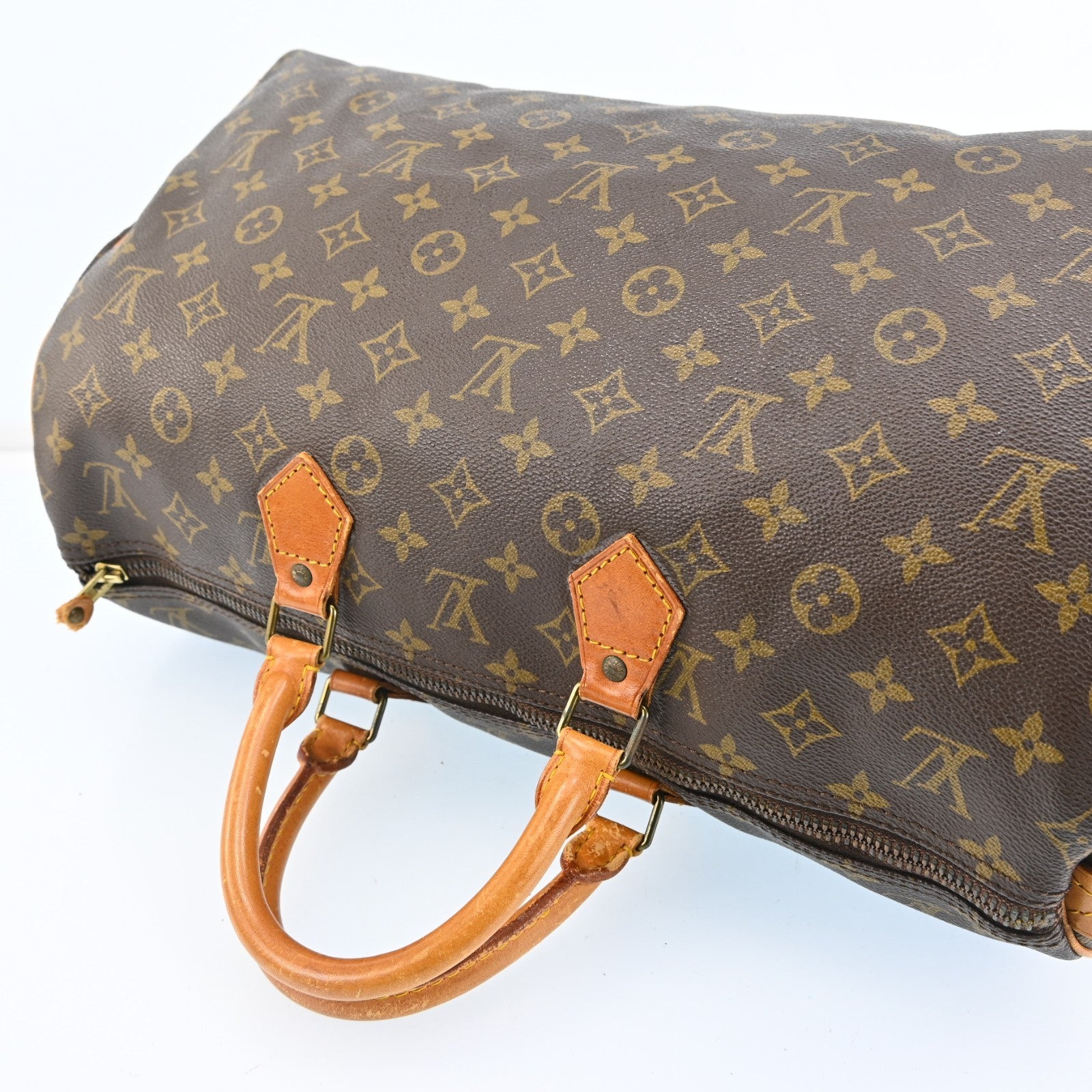 Louis Vuitton Speedy