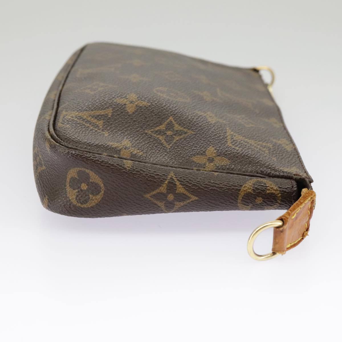 Louis Vuitton Pochette veske i Monogram Canvas mønster