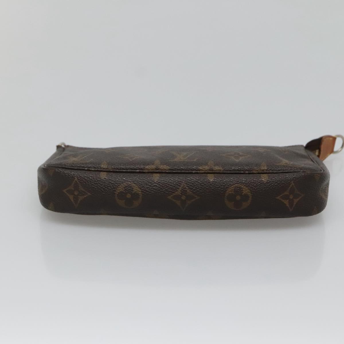 Louis Vuitton Pochette veske i Monogram Canvas mønster