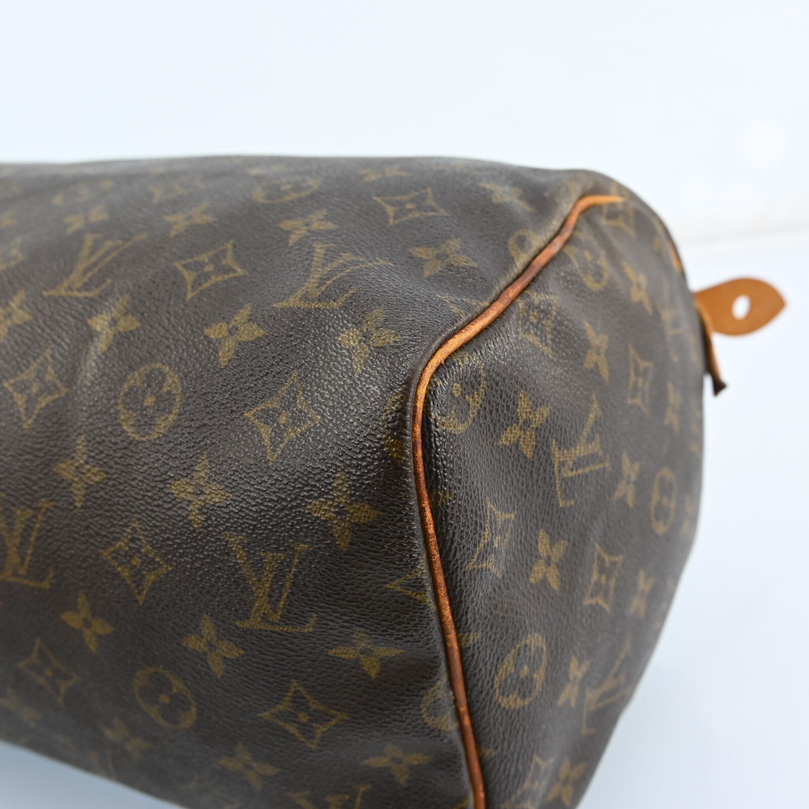 Louis Vuitton Speedy