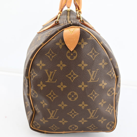 Louis Vuitton Speedy