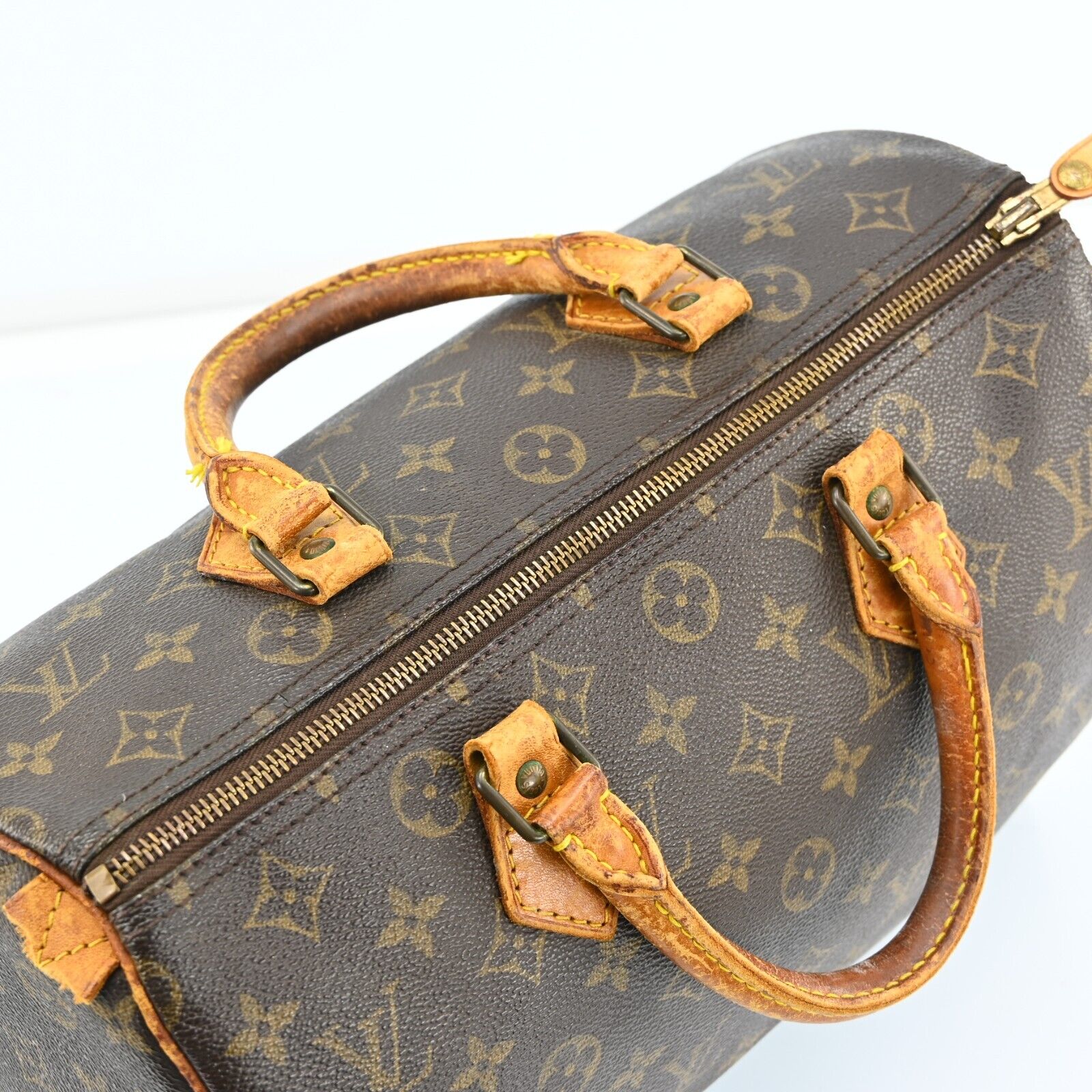 Louis Vuitton Speedy