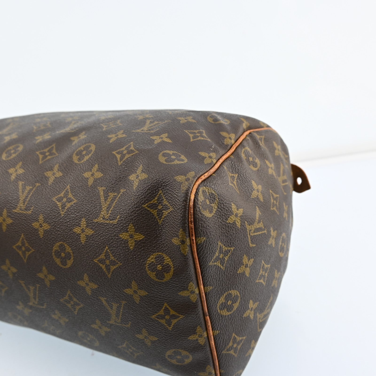 Louis Vuitton Speedy