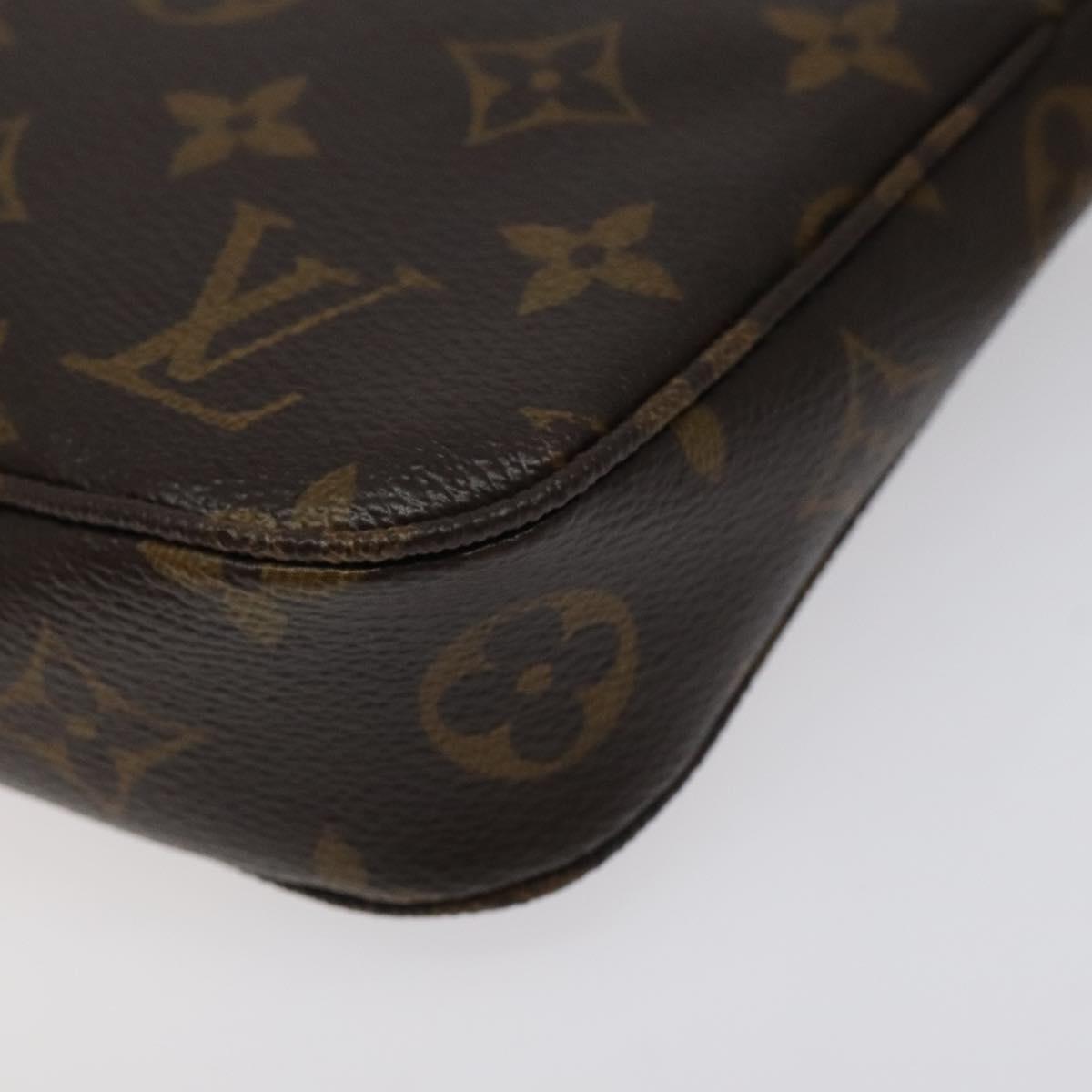 Louis Vuitton Pochette veske i Monogram Canvas mønster