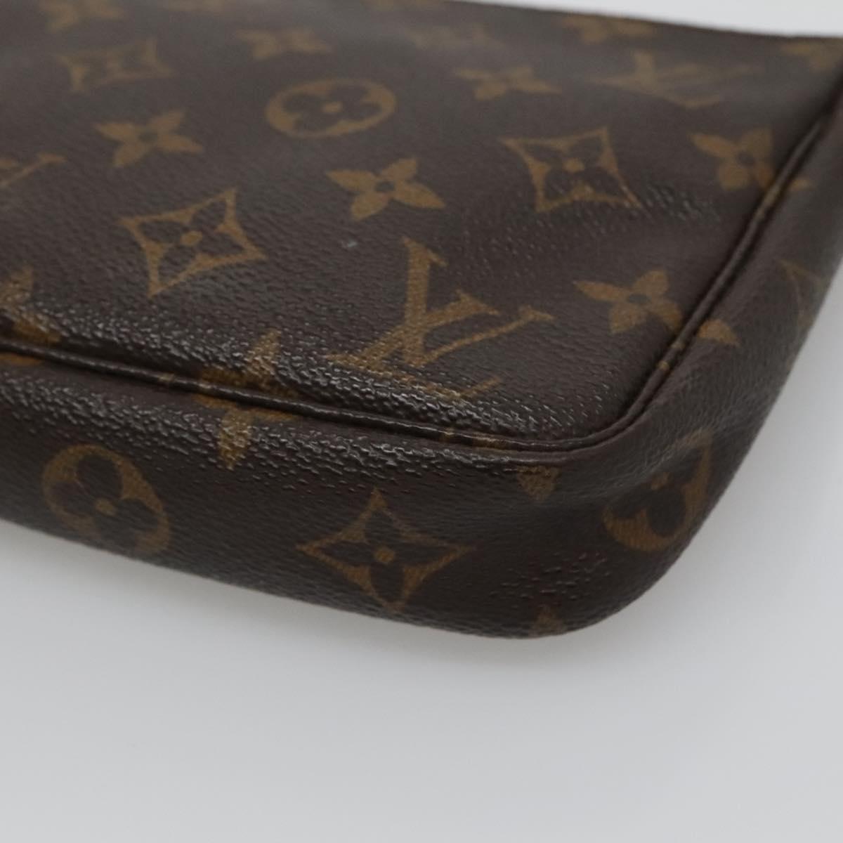 Louis Vuitton Pochette veske i Monogram Canvas mønster