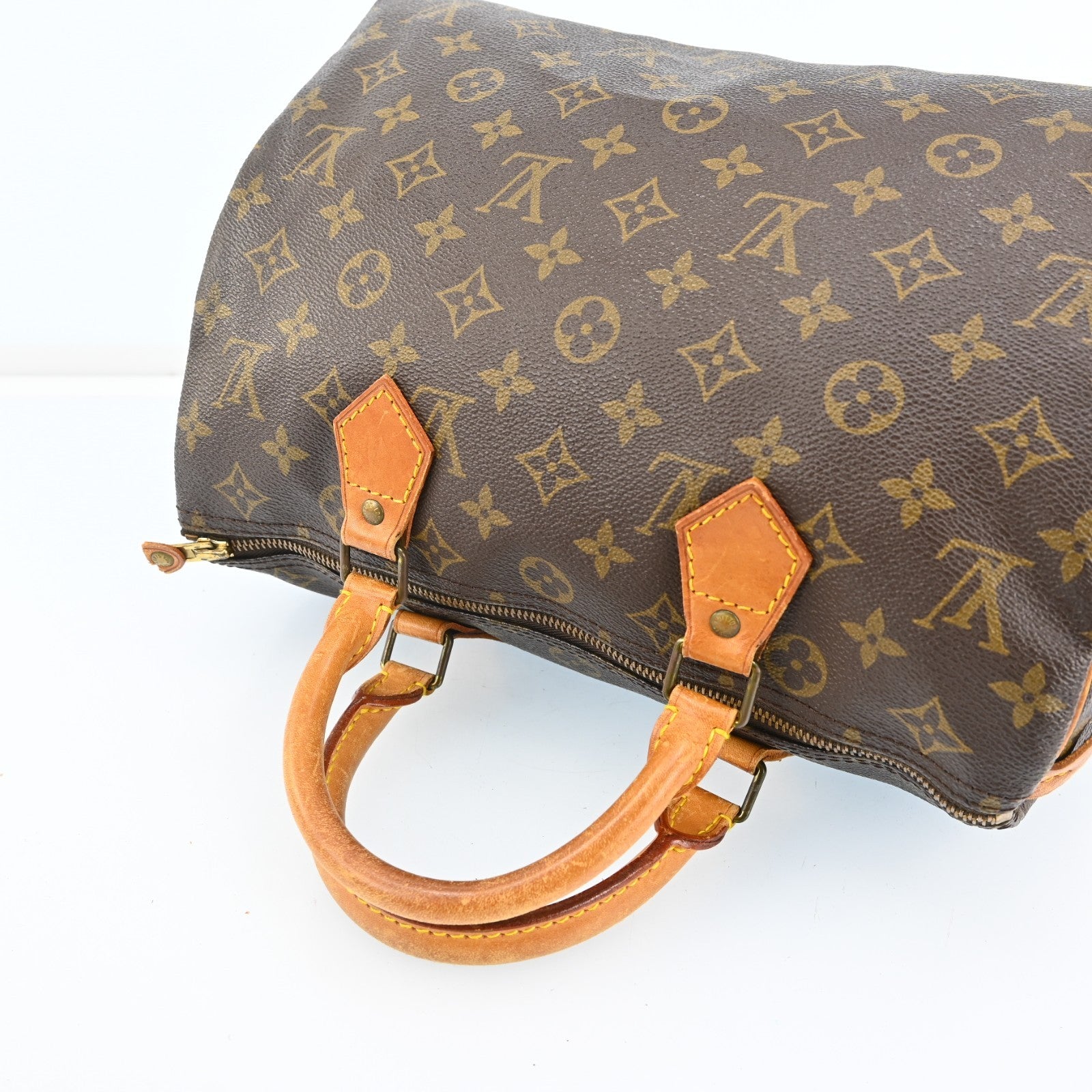 Louis Vuitton Speedy