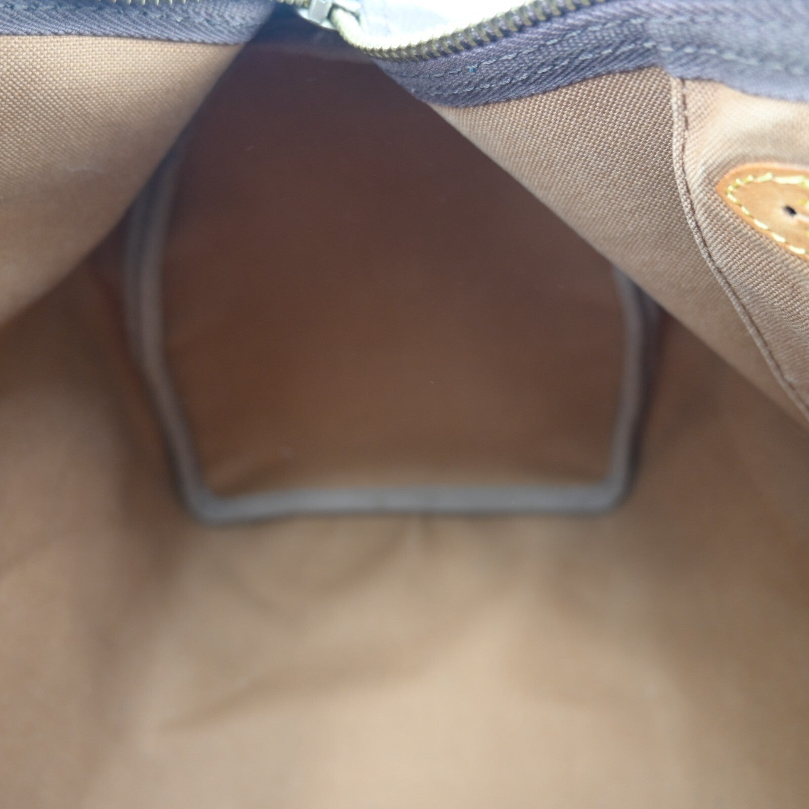 Louis Vuitton Speedy