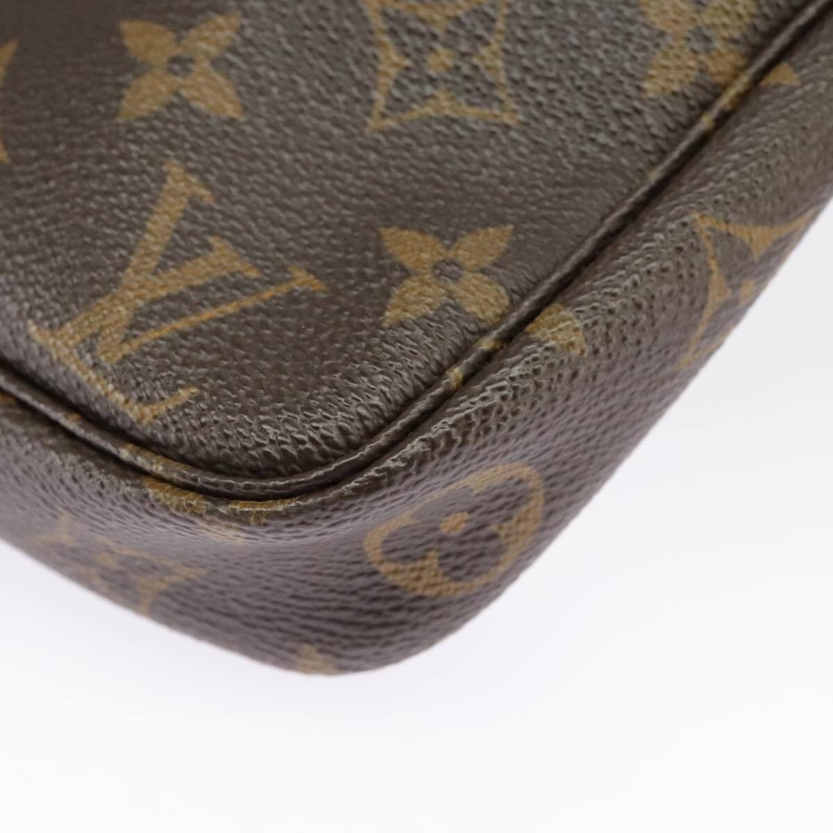 Louis Vuitton Pochette veske i Monogram Canvas mønster