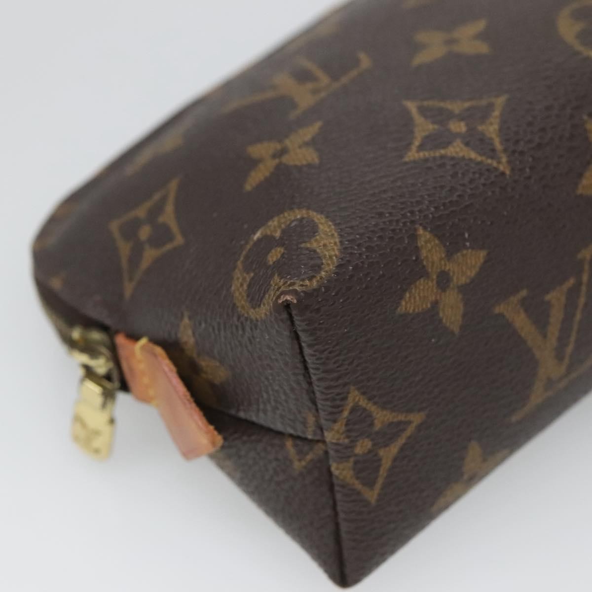 Louis Vuitton Pochette Cosmetic PM – Monogram Canvas