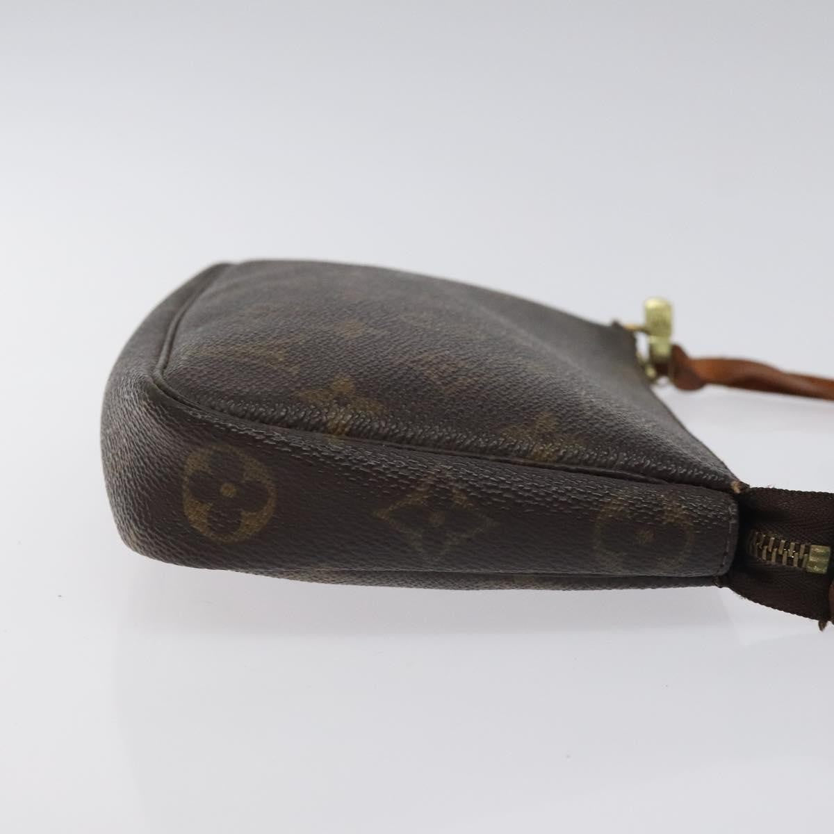 Louis Vuitton Pochette veske i Monogram Canvas mønster