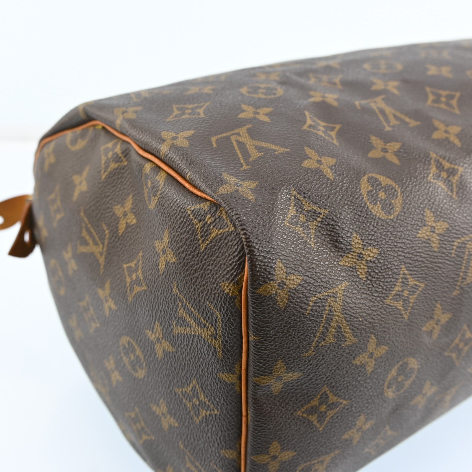 Louis Vuitton Speedy