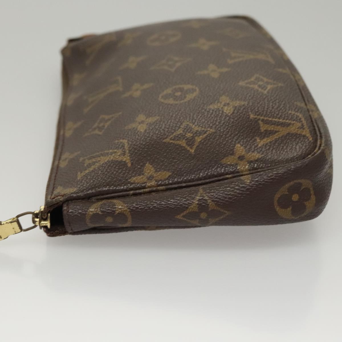 Louis Vuitton Pochette veske i Monogram Canvas mønster