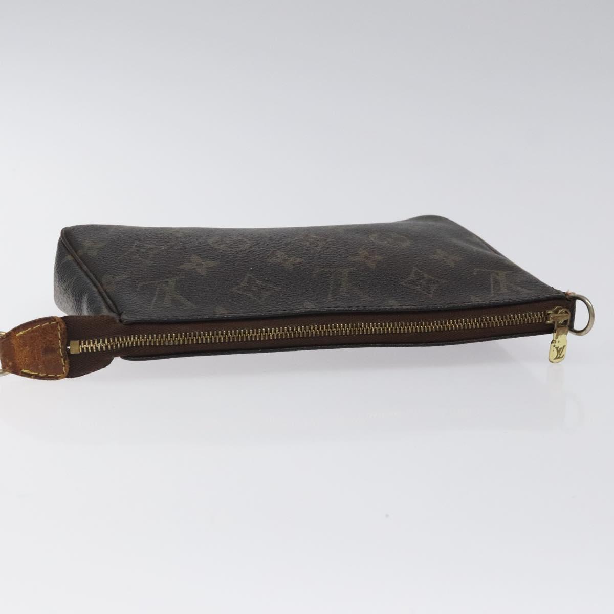 Louis Vuitton Pochette veske i Monogram Canvas mønster