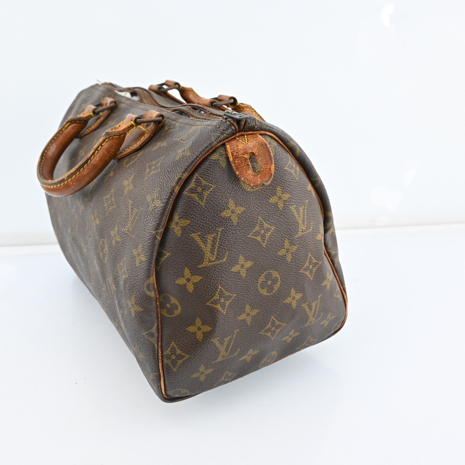 Louis Vuitton Speedy