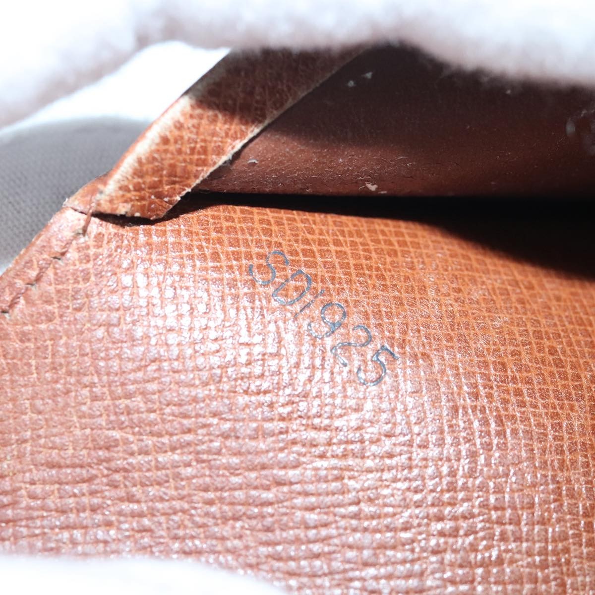 Louis Vuitton Porte Monnaie Billets Viennois Wallet – Monogram Canvas