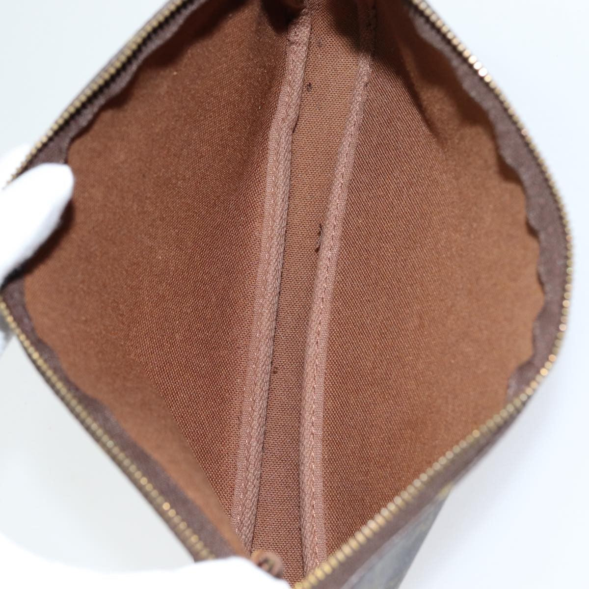 Louis Vuitton Pochette veske i Monogram Canvas mønster