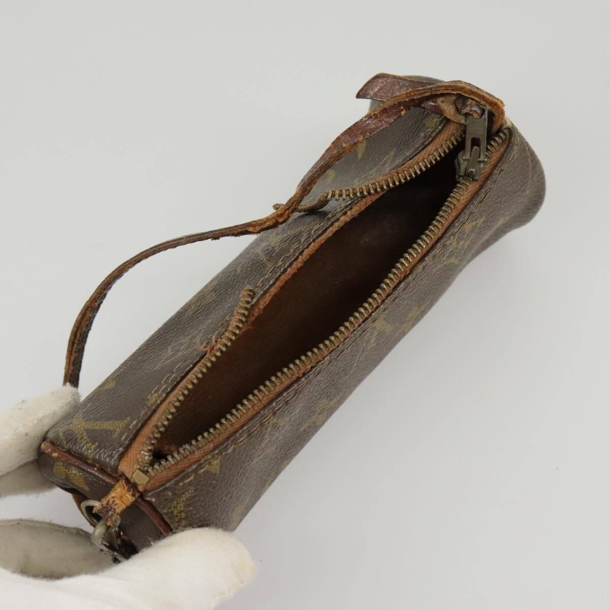 Louis Vuitton Papillon Pouch – Monogram Canvas