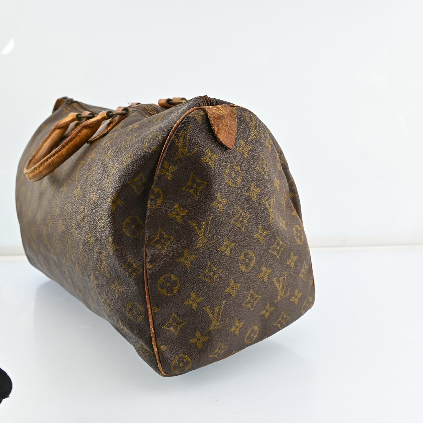 Louis Vuitton Speedy