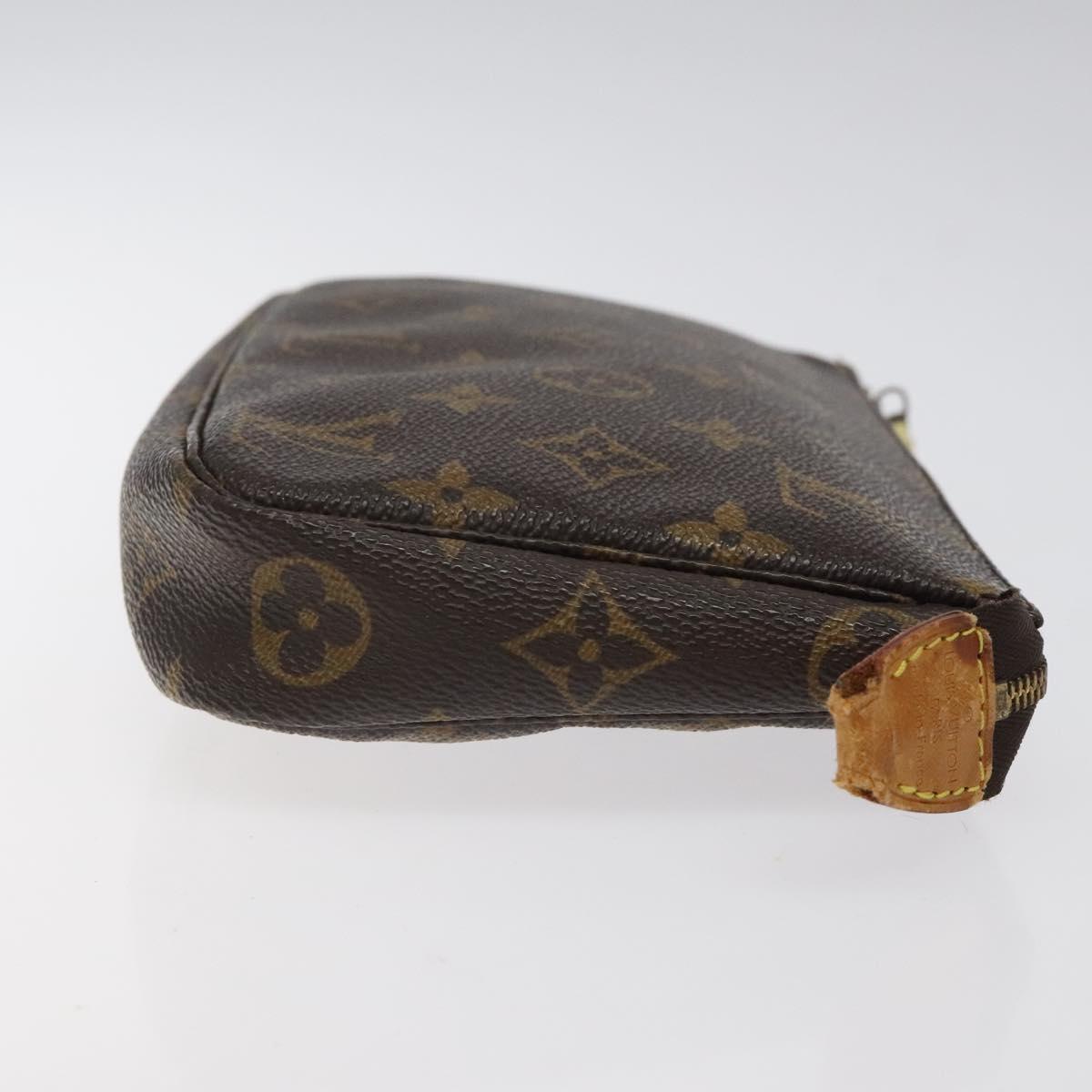 Louis Vuitton Pochette veske i Monogram Canvas mønster