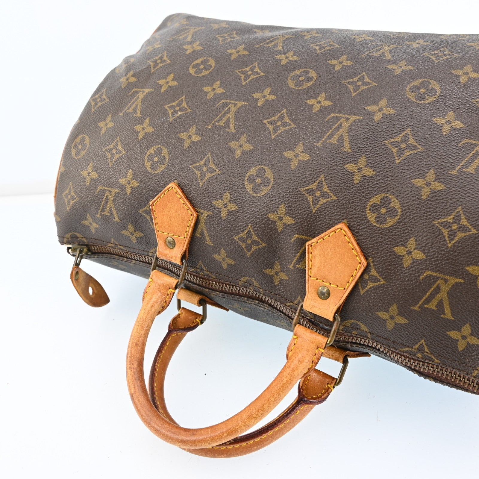Louis Vuitton Speedy