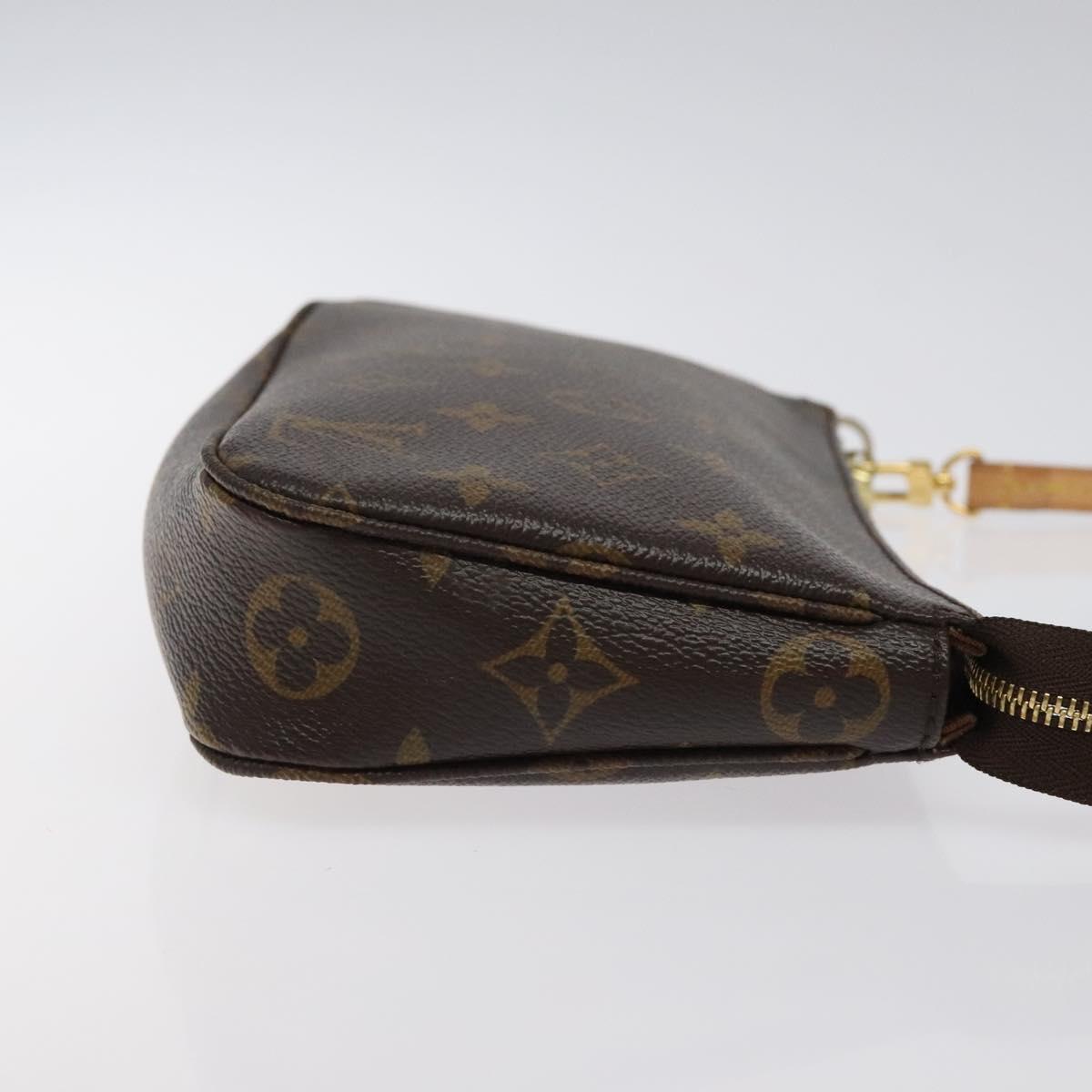 Louis Vuitton Pochette veske i Monogram Canvas mønster