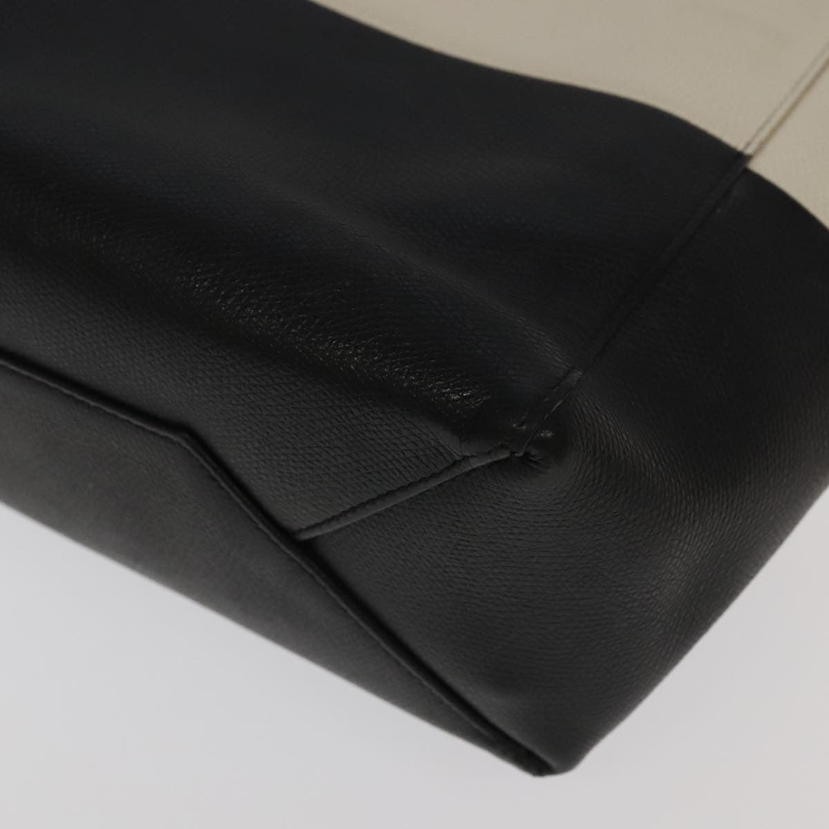 Celine Horizontalkava Tote Bag – Black-White Silver Leather