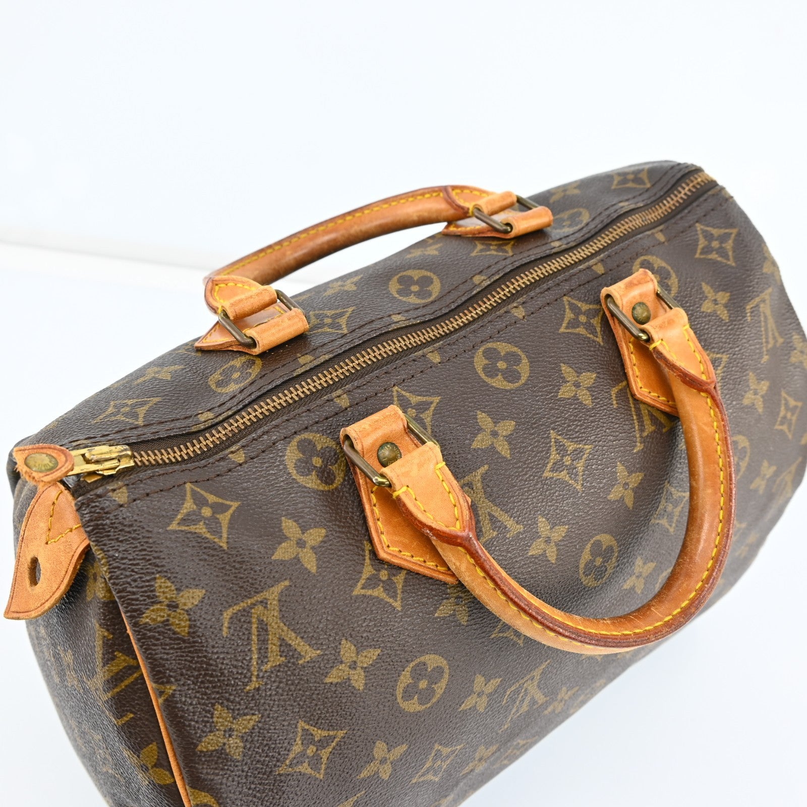 Louis Vuitton Speedy