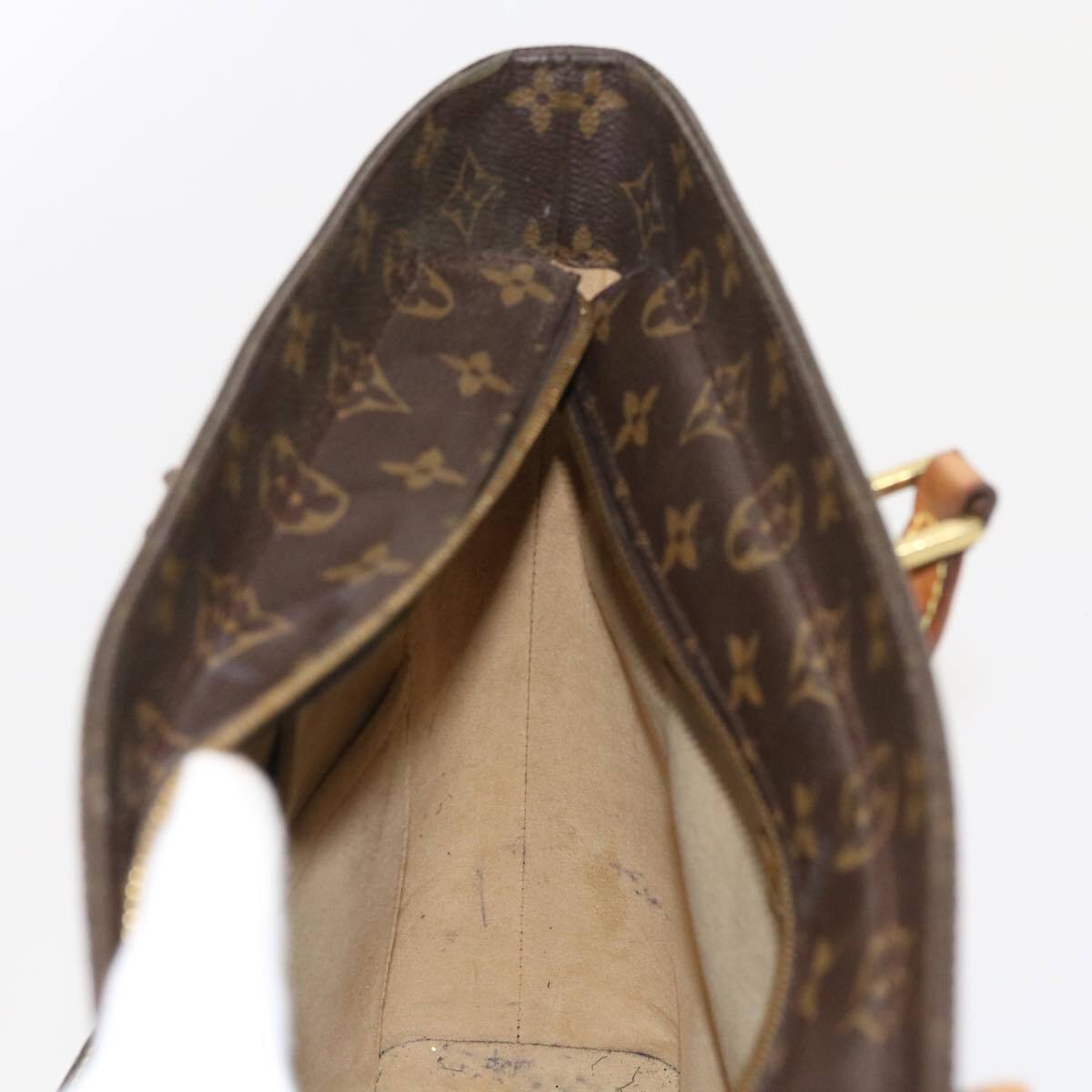 Louis Vuitton Luco Tote Bag – Monogram Canvas