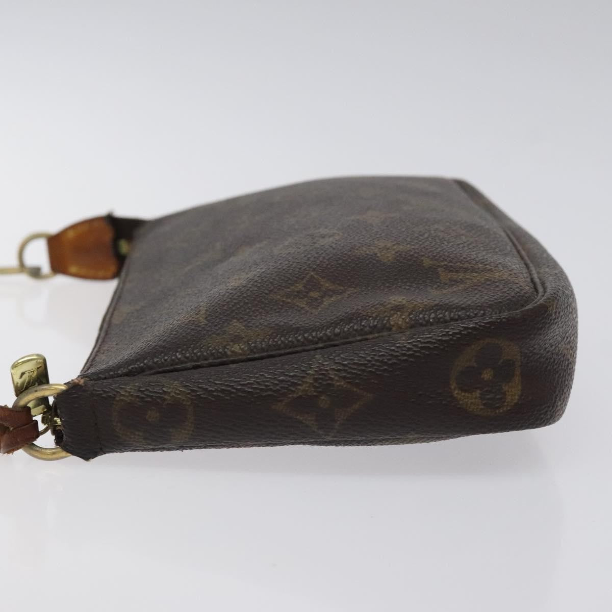 Louis Vuitton Pochette veske i Monogram Canvas mønster