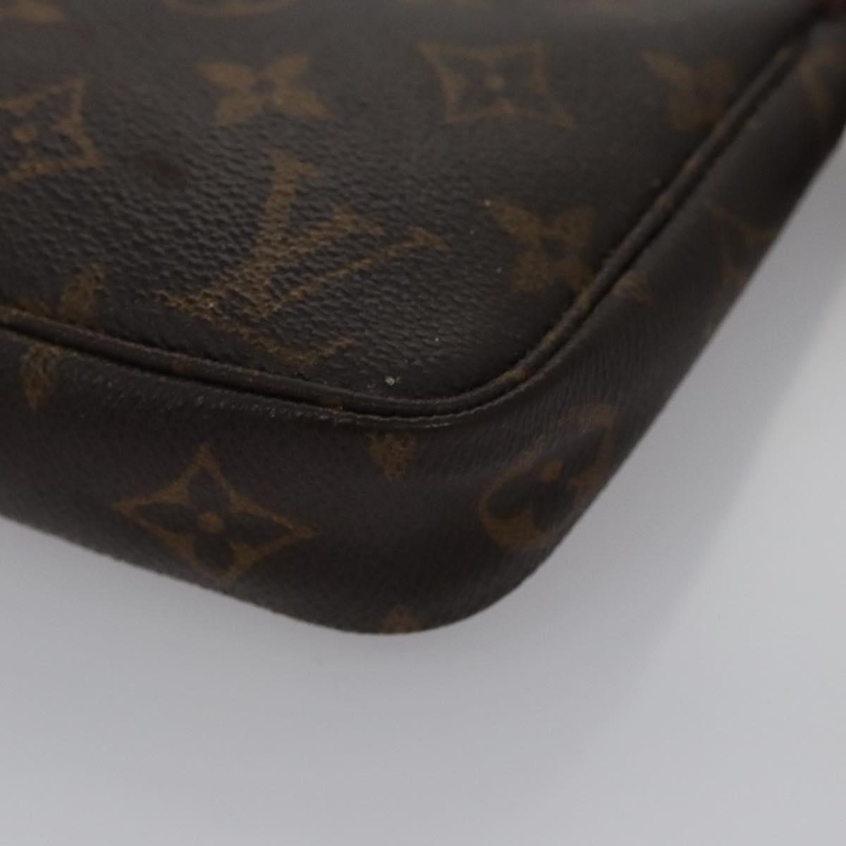Louis Vuitton Pochette veske i Monogram Canvas mønster