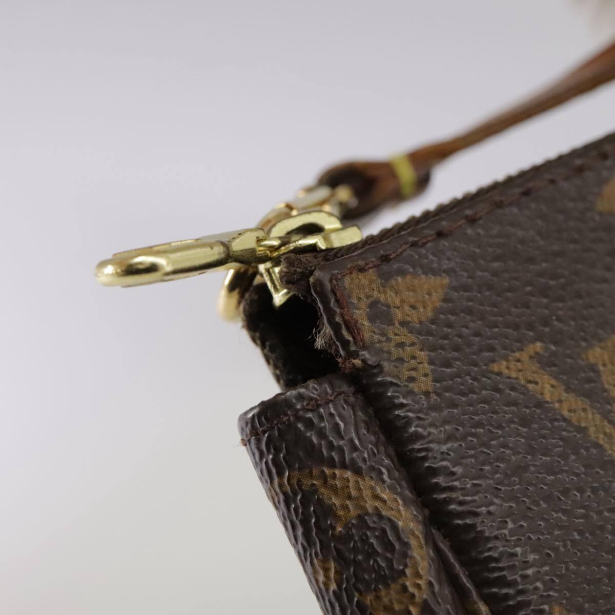 Louis Vuitton Pochette Accessoires – Monogram Canvas