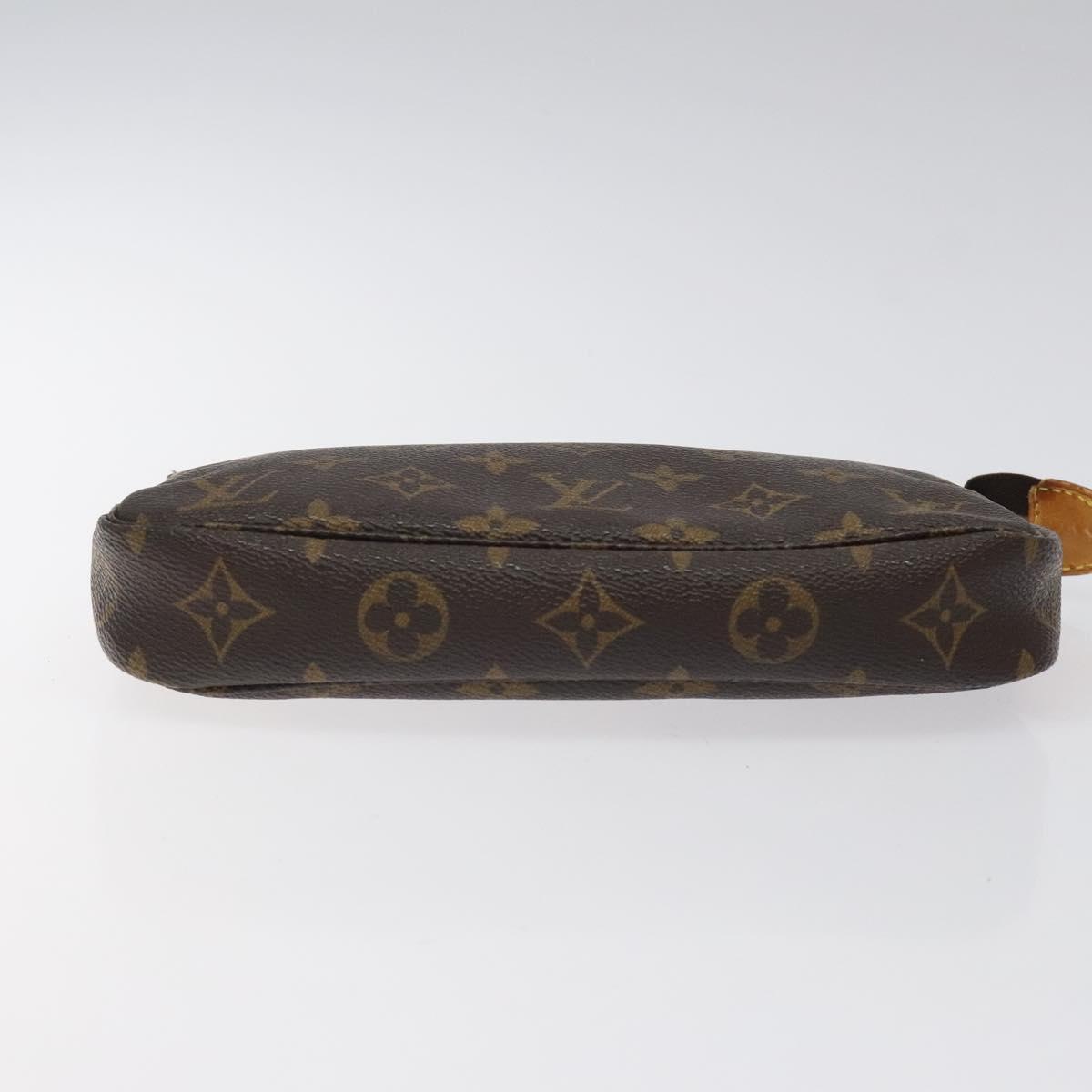 Louis Vuitton Pochette veske i Monogram Canvas mønster